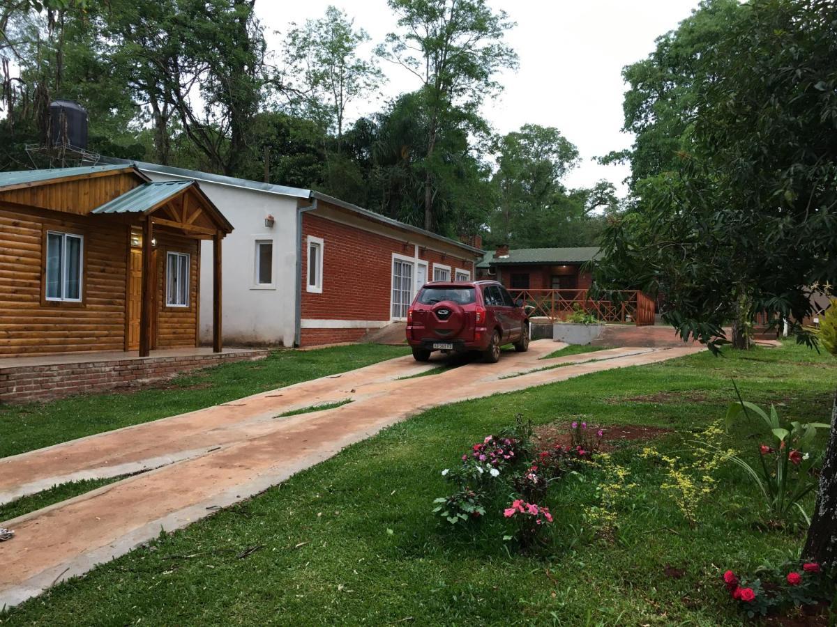 Posada Enki Puerto Iguazu Bagian luar foto