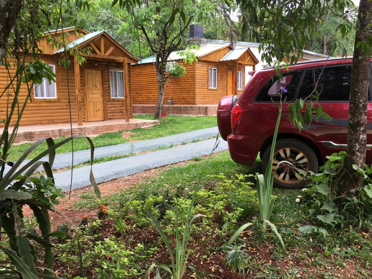 Posada Enki Puerto Iguazu Bagian luar foto
